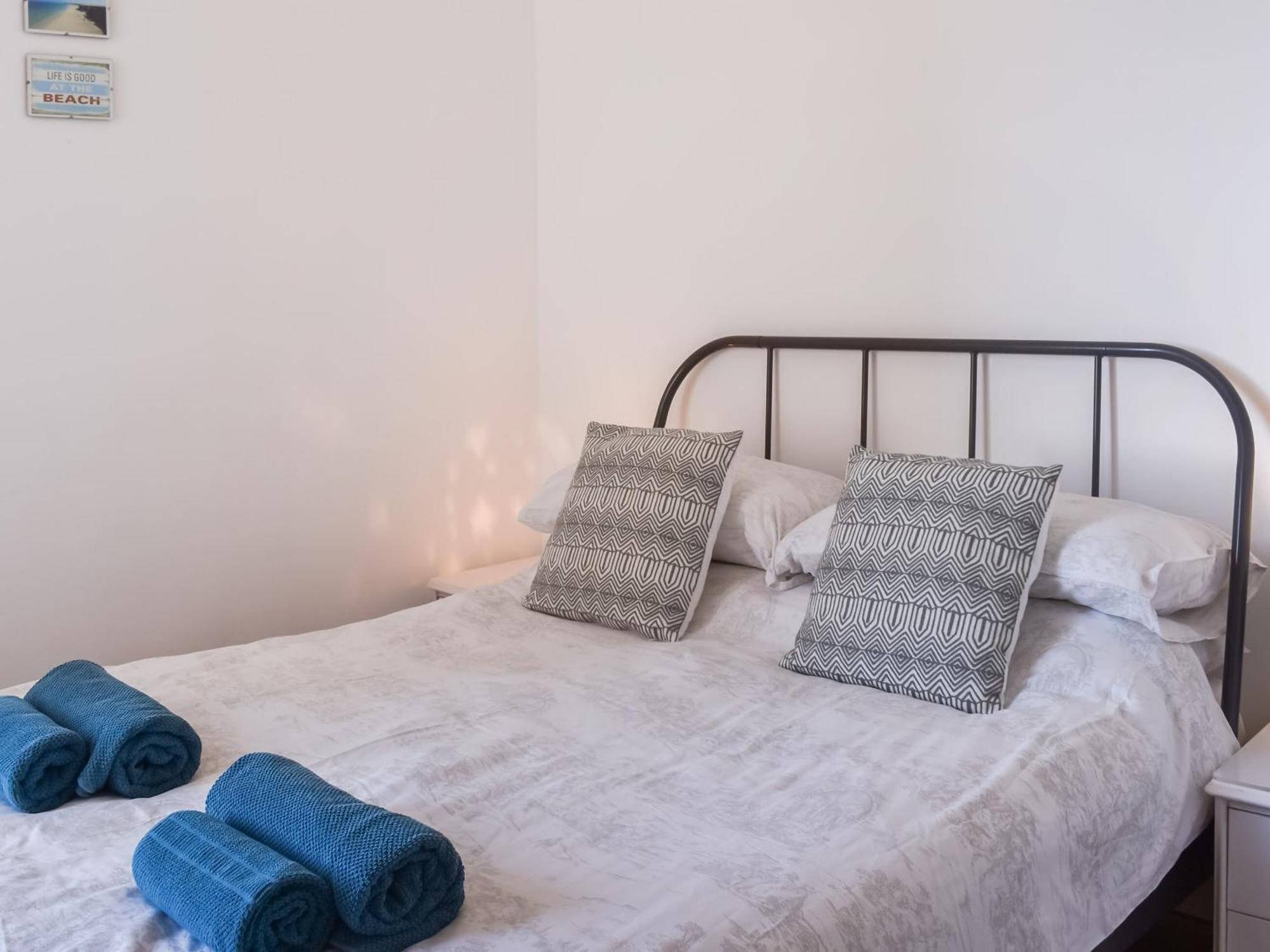 Headland Cottages 코버렉 외부 사진